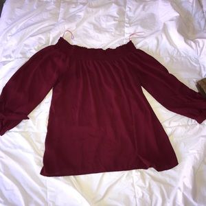Off shoulders top